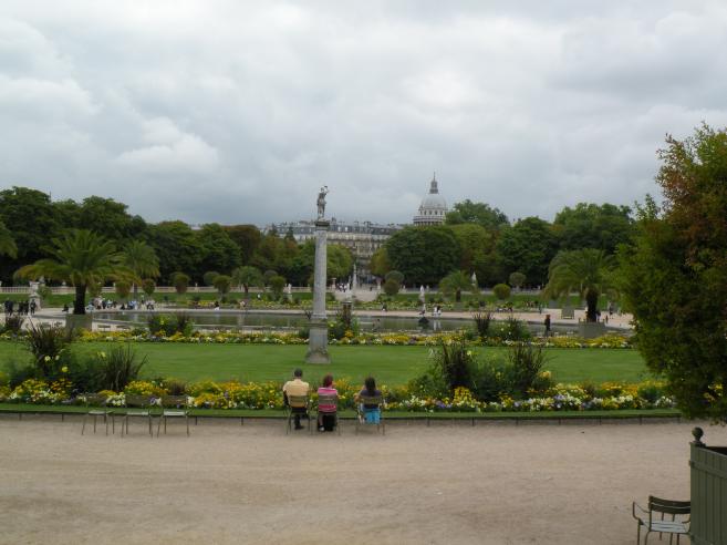  plan d'eau et parterre fleuri, Luxembourg